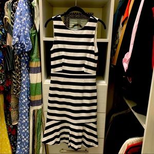 Banana Republic Navy and White Dress - Size 2